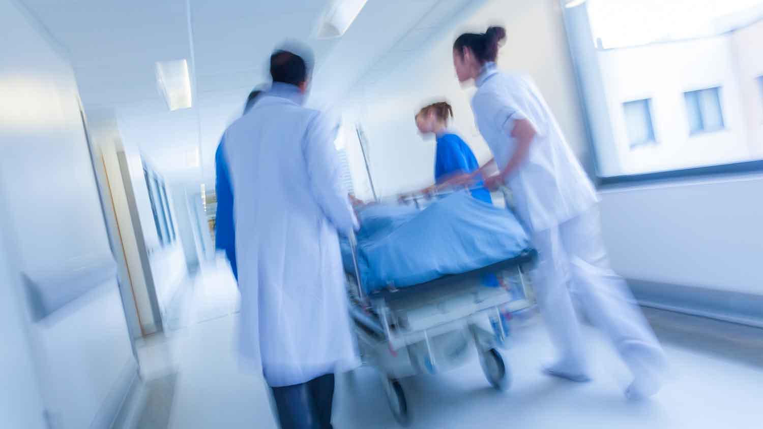 Arbeitsabläufe im Krankenhaus-Betrieb sicherstellen